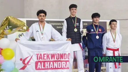 Alhandra Taekwondo conquista vice-campeonato nacional
