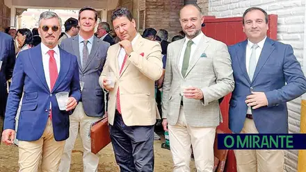 João Moura e os seus: PSD de Santarém desfila a sua irrelevância