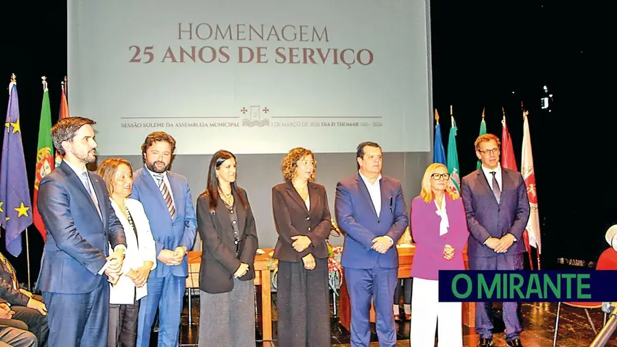 Tomar distinguiu voluntários que ajudaram a reconstruir o concelho no Dia da Cidade