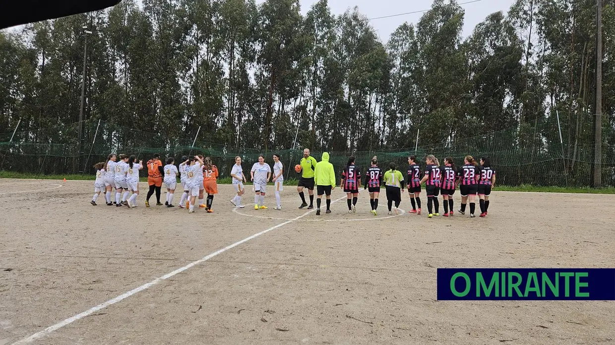 Corrida ao título na liga de futebol feminino cada vez mais intensa