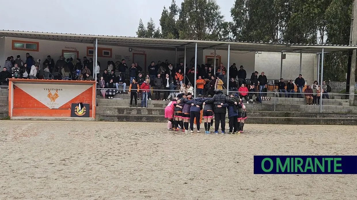 Corrida ao título na liga de futebol feminino cada vez mais intensa
