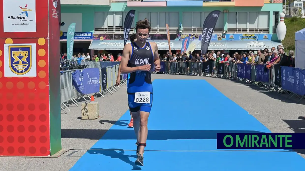 Atletas de Torres Novas campeões nacionais em triatlo super-sprint