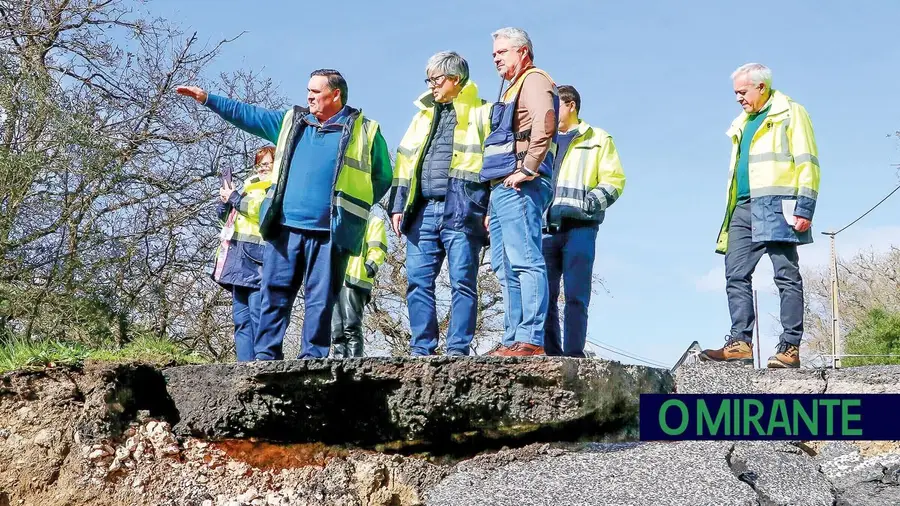 Deixar andar até ruir