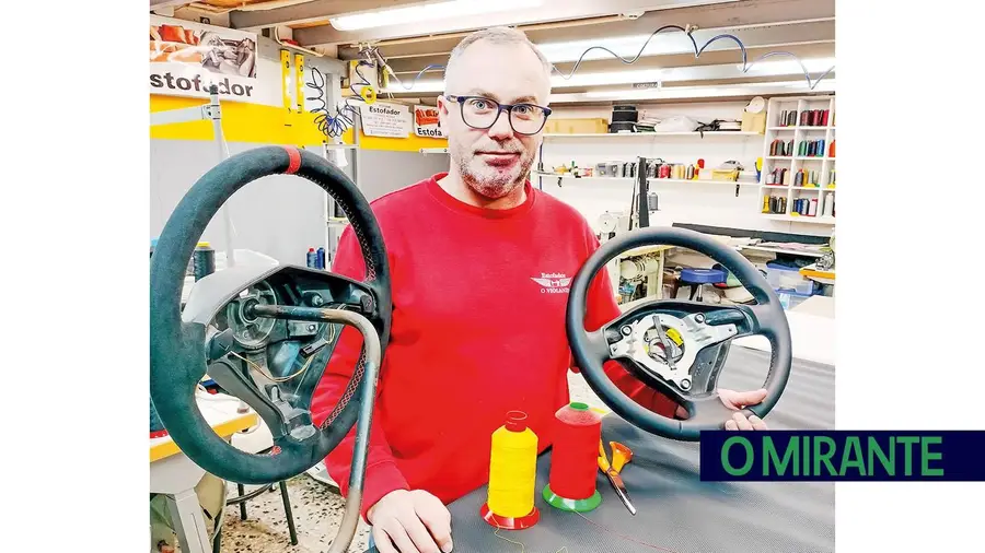 Estofador O Violante executa trabalhos complexos tanto em mobiliário como em automóveis