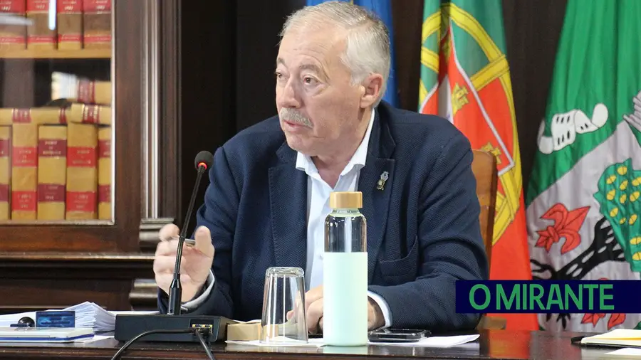 Arranjo de estrada em Azambuja danificada pelas cheias adjudicada por 264 mil euros