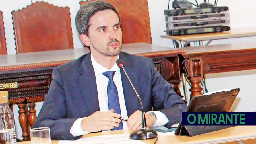 Ratos, ruído e falta de acessibilidade levam queixas à Câmara de Tomar