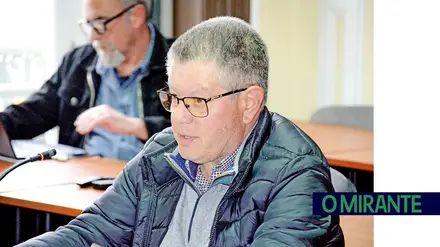 Munícipe pede mais lares para idosos e alerta para impacto do novo aeroporto em Benavente