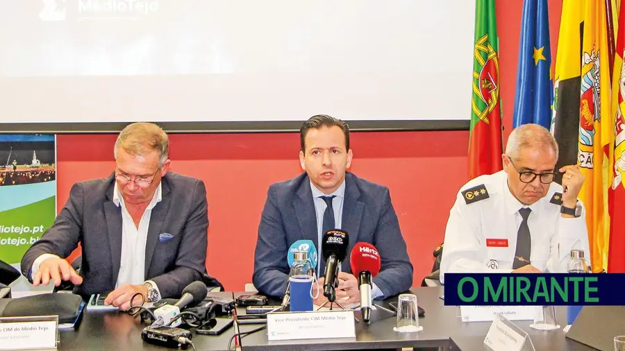 Médio Tejo acusa ministro de injustiça e rejeita culpas nos atrasos aos apoios