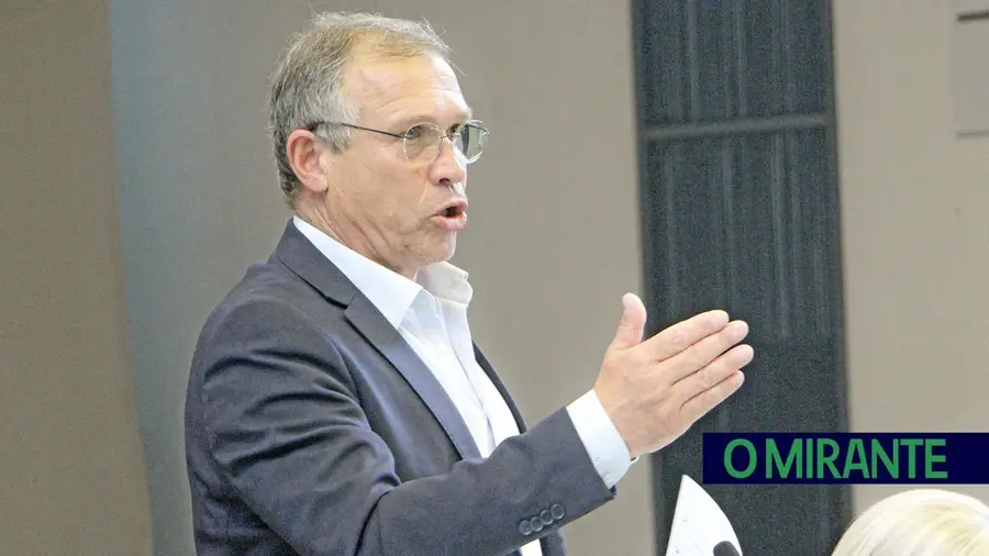 Presidente de Abrantes quer regionalização como saída para os bloqueios do interior