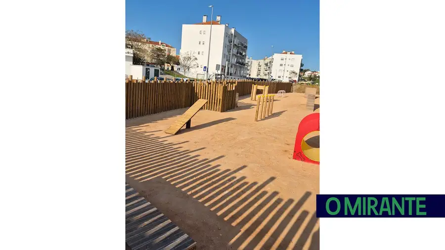 Parque canino em Azambuja inaugura este sábado