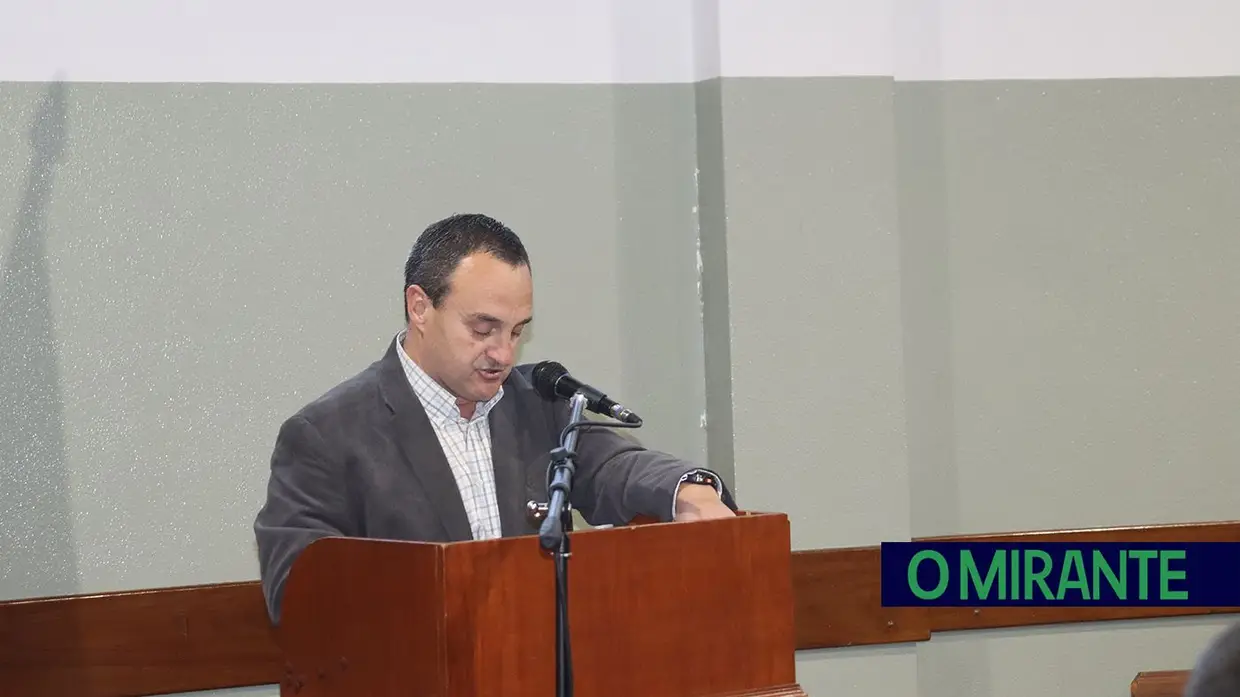 Luís Ribeiro assume presidência dos Bombeiros Voluntários de Rio Maior