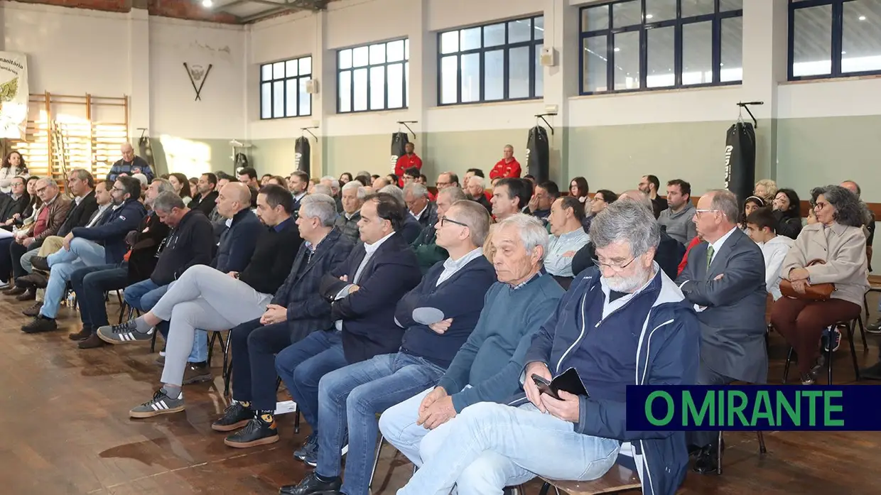 Luís Ribeiro assume presidência dos Bombeiros Voluntários de Rio Maior