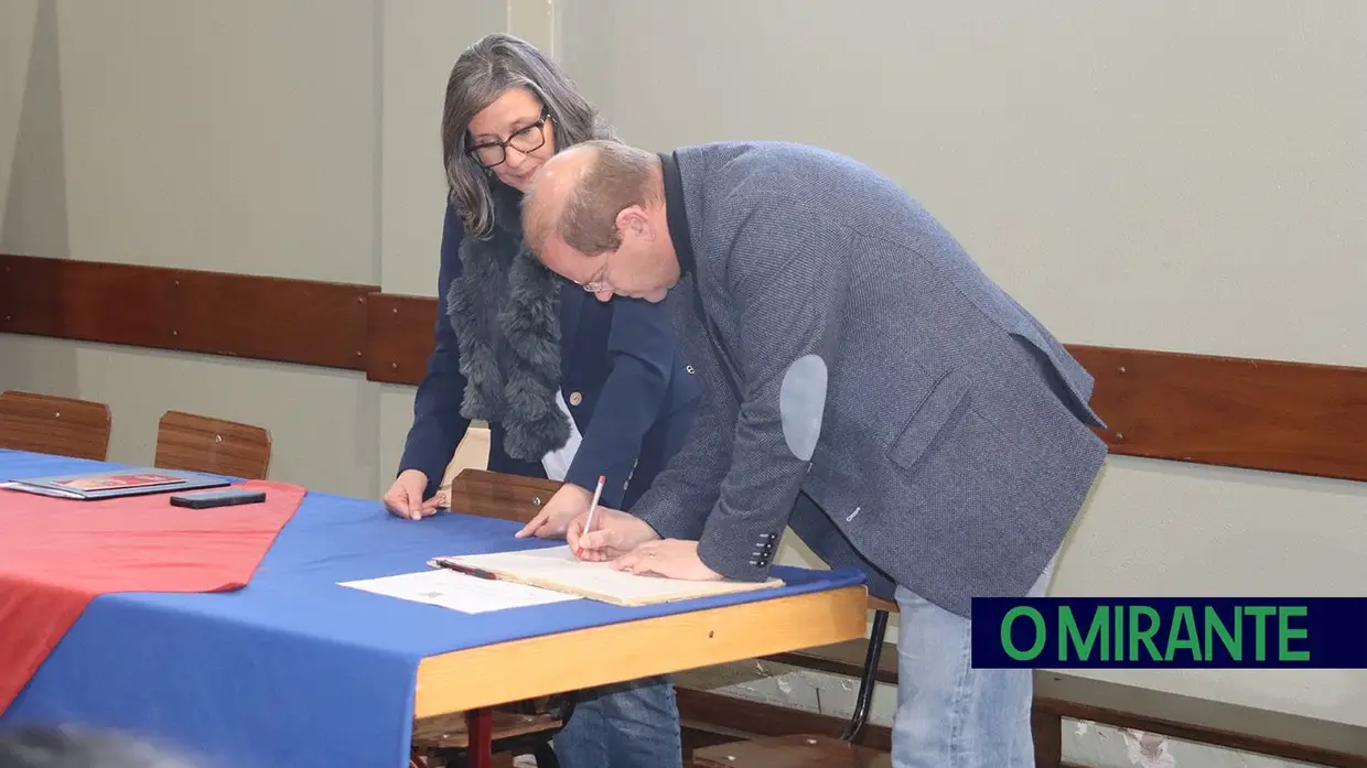 Luís Ribeiro assume presidência dos Bombeiros Voluntários de Rio Maior