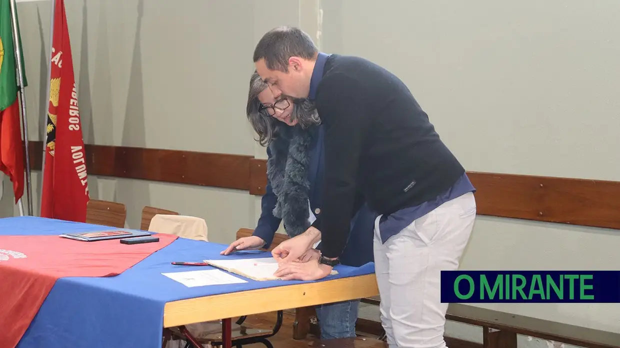 Luís Ribeiro assume presidência dos Bombeiros Voluntários de Rio Maior