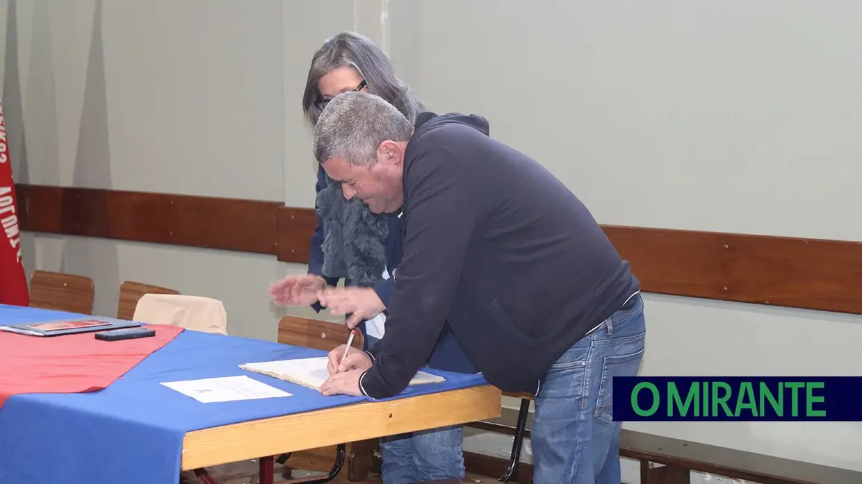 Luís Ribeiro assume presidência dos Bombeiros Voluntários de Rio Maior