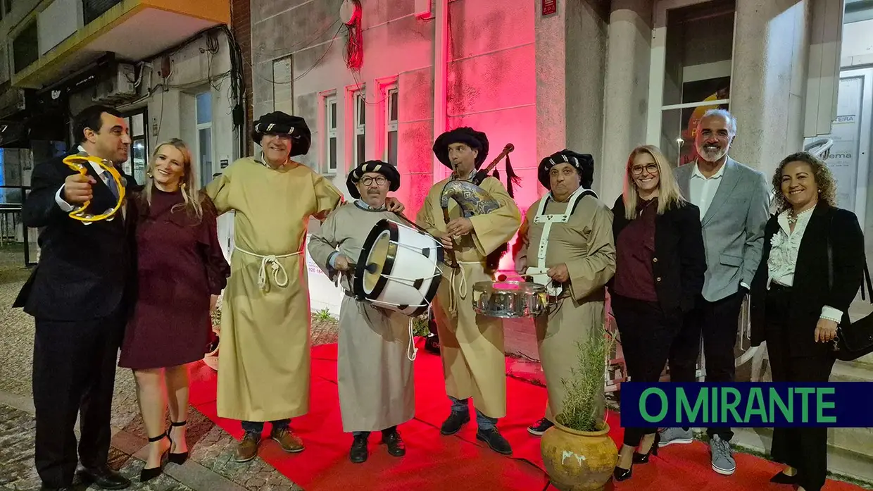 Benavente celebrou 826 anos de Foral com homenagem aos autarcas da freguesia