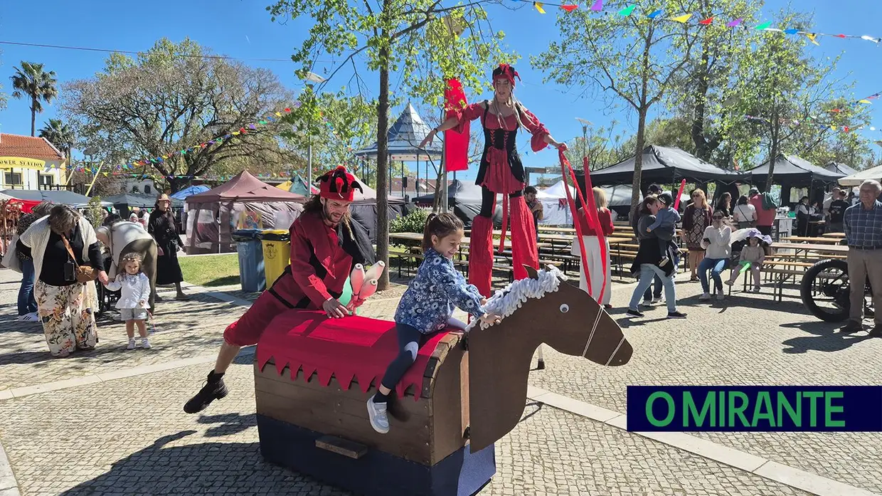 Benavente recua à Idade Média com feira medieval e cozinha ao vivo