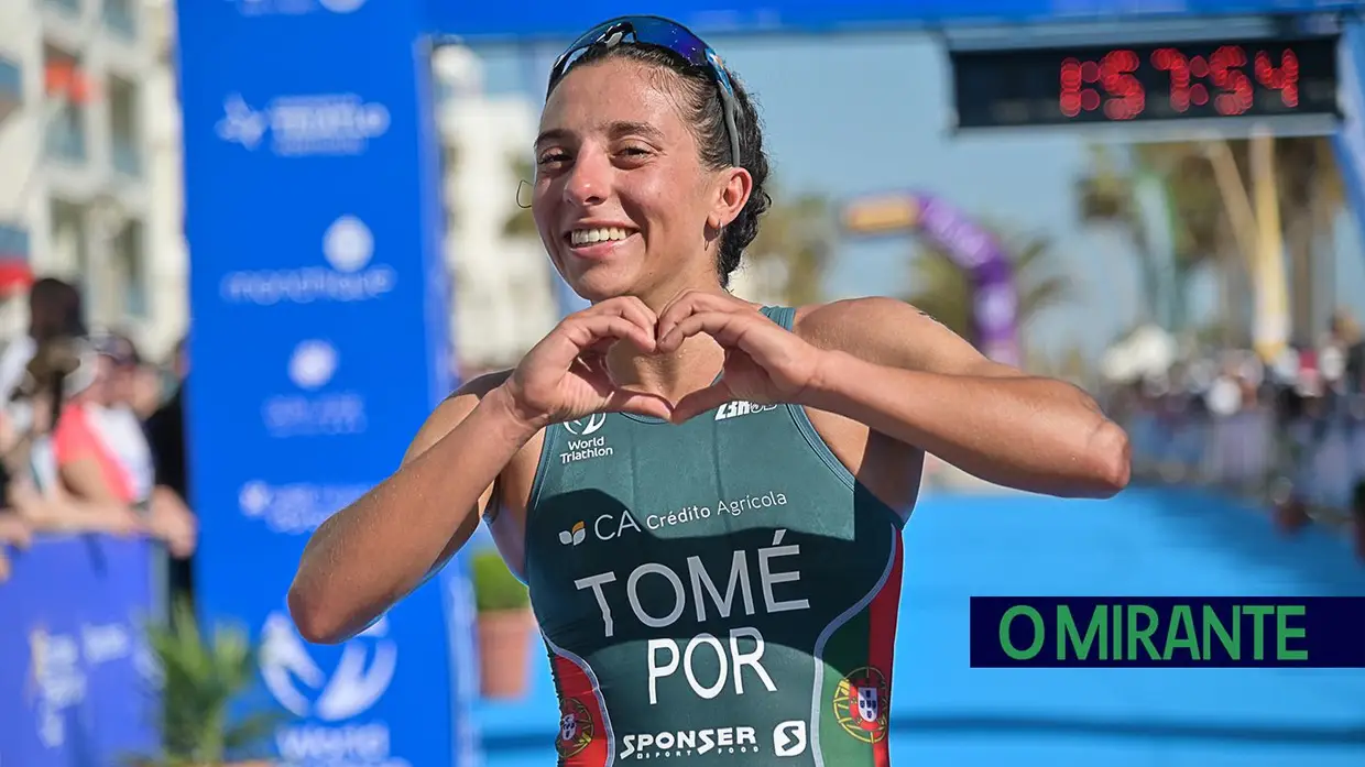 Maria Tomé e João Nuno Batista com medalhas de prata na Taça da Europa de Triatlo