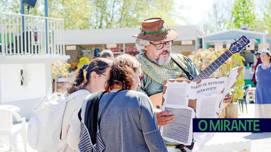 Entre dizer e dar a entender