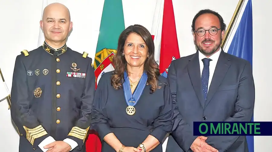 Rotary Clube de Santarém homenageia coronel Duarte da Graça e chef Rodrigo Castelo