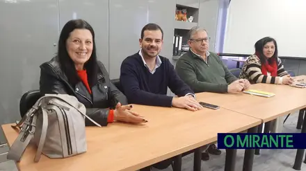 Autarcas da Chamusca dão sinal de união em reunião com alunos da Universidade Sénior