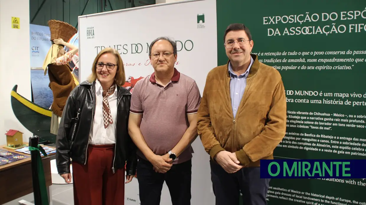 Trajes do Mundo dão força ao sonho do Museu do Traje em Almeirim