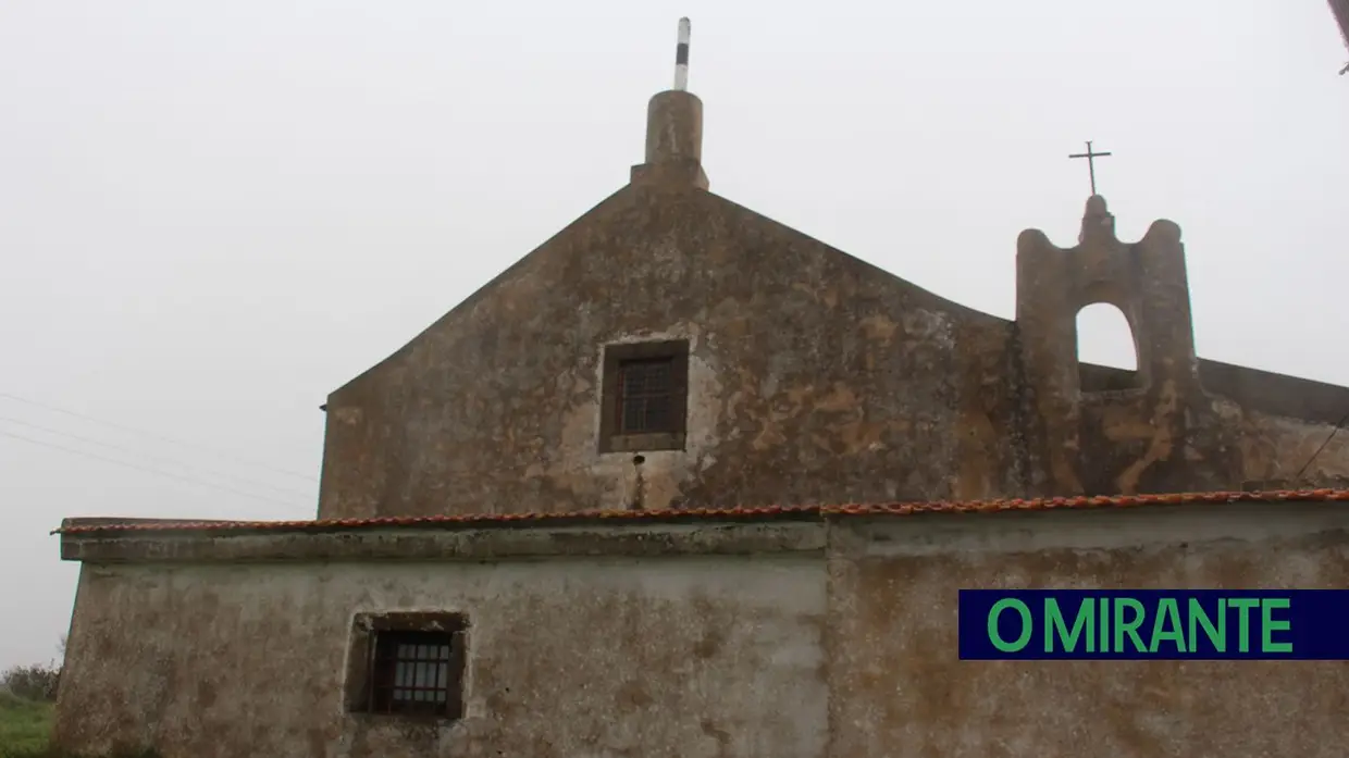 São Romão não desiste da ermida que o padre trancou a sete chaves