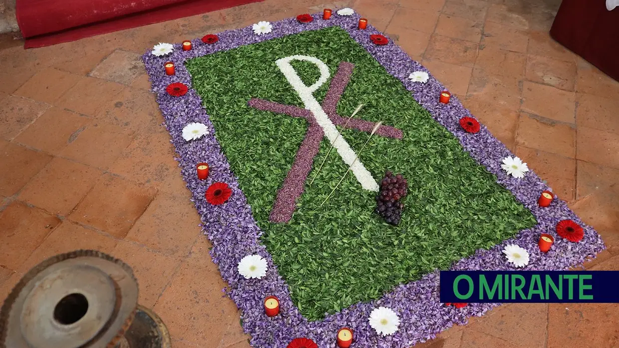 Igrejas e capelas do Sardoal decoradas para celebrar Semana Santa
