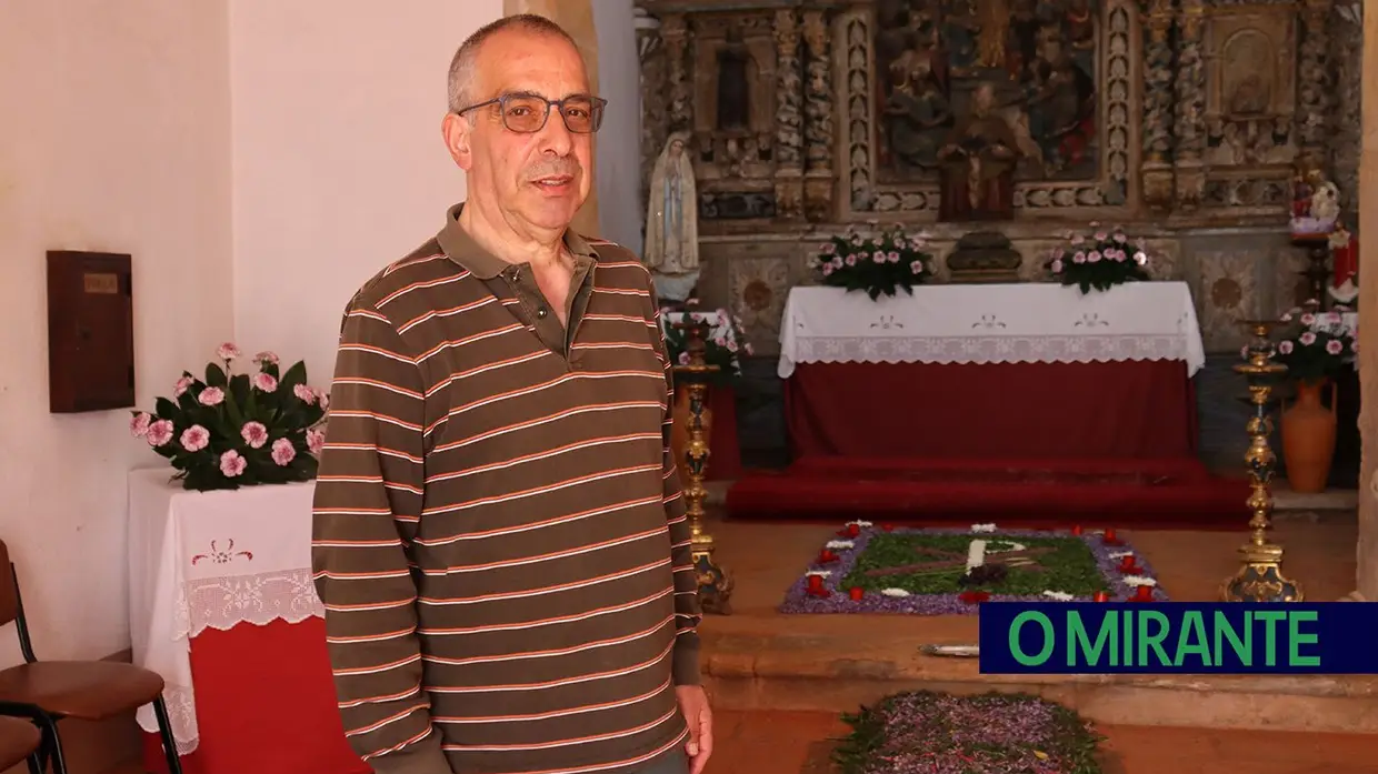 Igrejas e capelas do Sardoal decoradas para celebrar Semana Santa