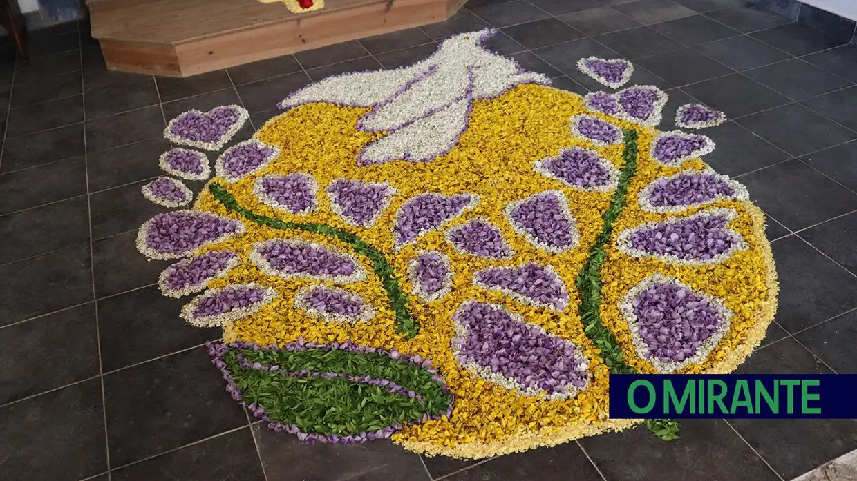 Igrejas e capelas do Sardoal decoradas para celebrar Semana Santa