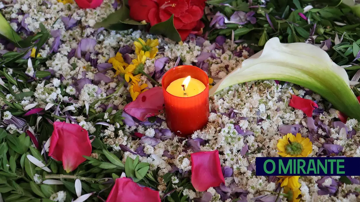 Igrejas e capelas do Sardoal decoradas para celebrar Semana Santa