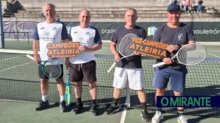 Tenistas de Santarém campeões regionais em pares +55