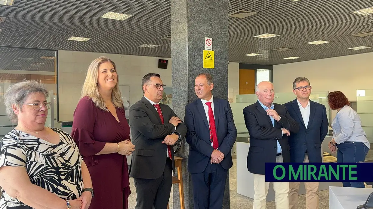 Alpiarça inaugura Arquivo Municipal e entrega medalhas no dia do concelho