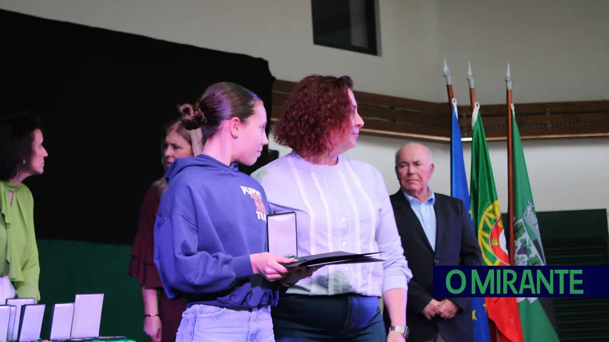 Alpiarça inaugura Arquivo Municipal e entrega medalhas no dia do concelho