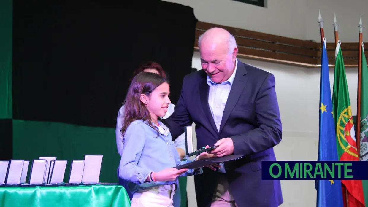 Alpiarça inaugura Arquivo Municipal e entrega medalhas no dia do concelho