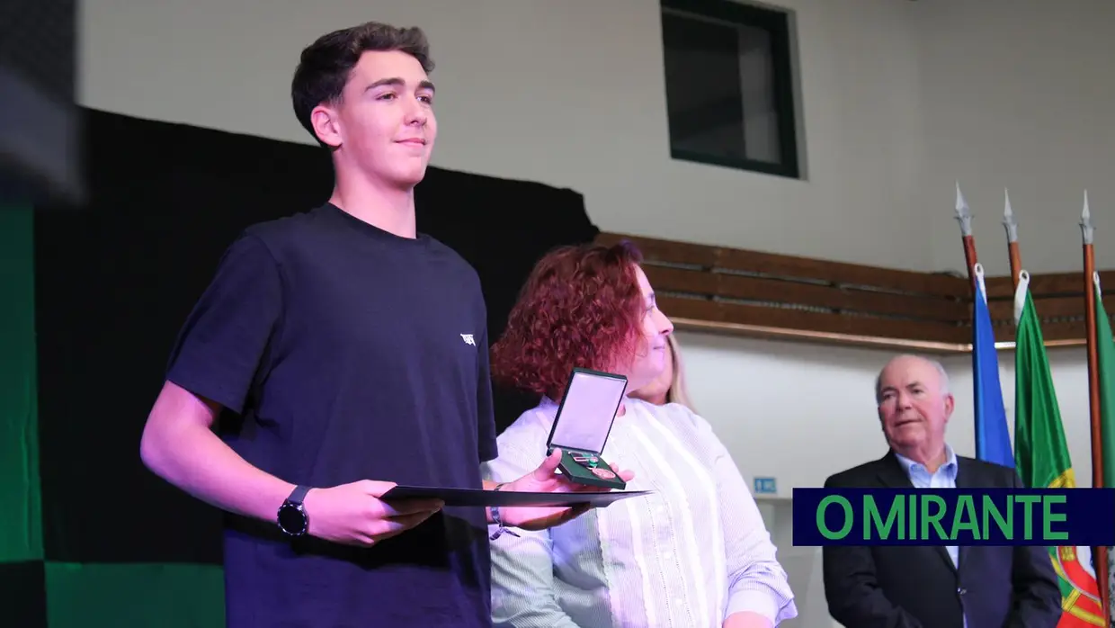 Alpiarça inaugura Arquivo Municipal e entrega medalhas no dia do concelho