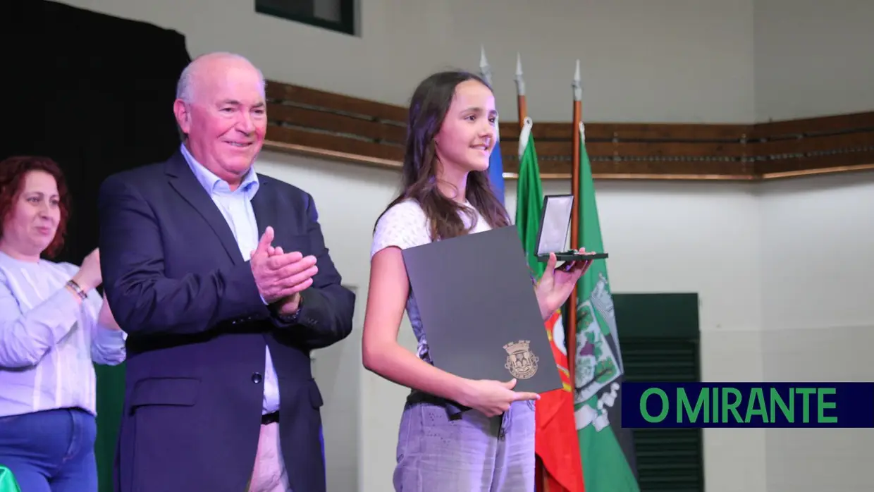 Alpiarça inaugura Arquivo Municipal e entrega medalhas no dia do concelho