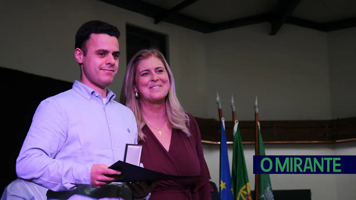 Alpiarça inaugura Arquivo Municipal e entrega medalhas no dia do concelho