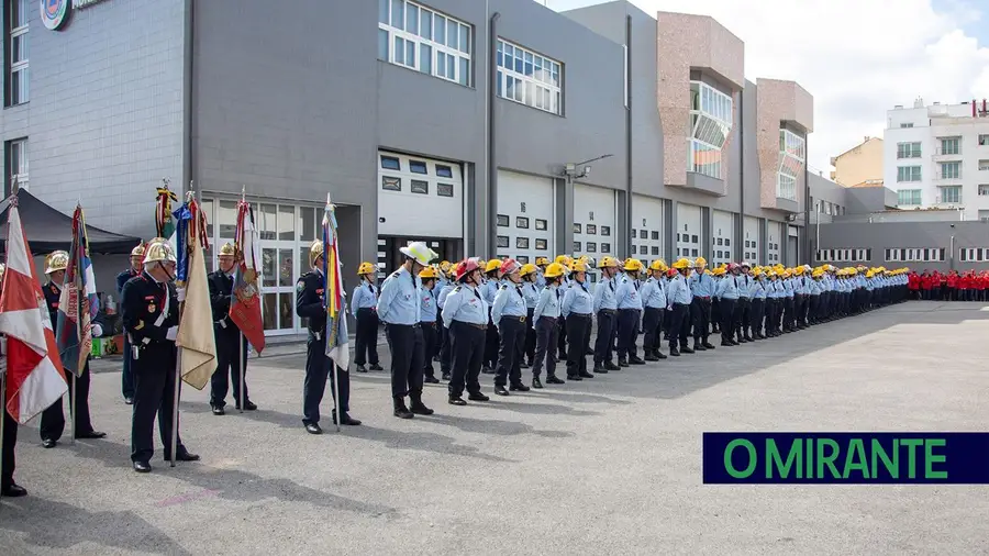 Urgências fechadas obrigam grávida a dar à luz no quartel de Vila Franca de Xira