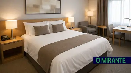 quarto de hotel hospedagem alojamento cama