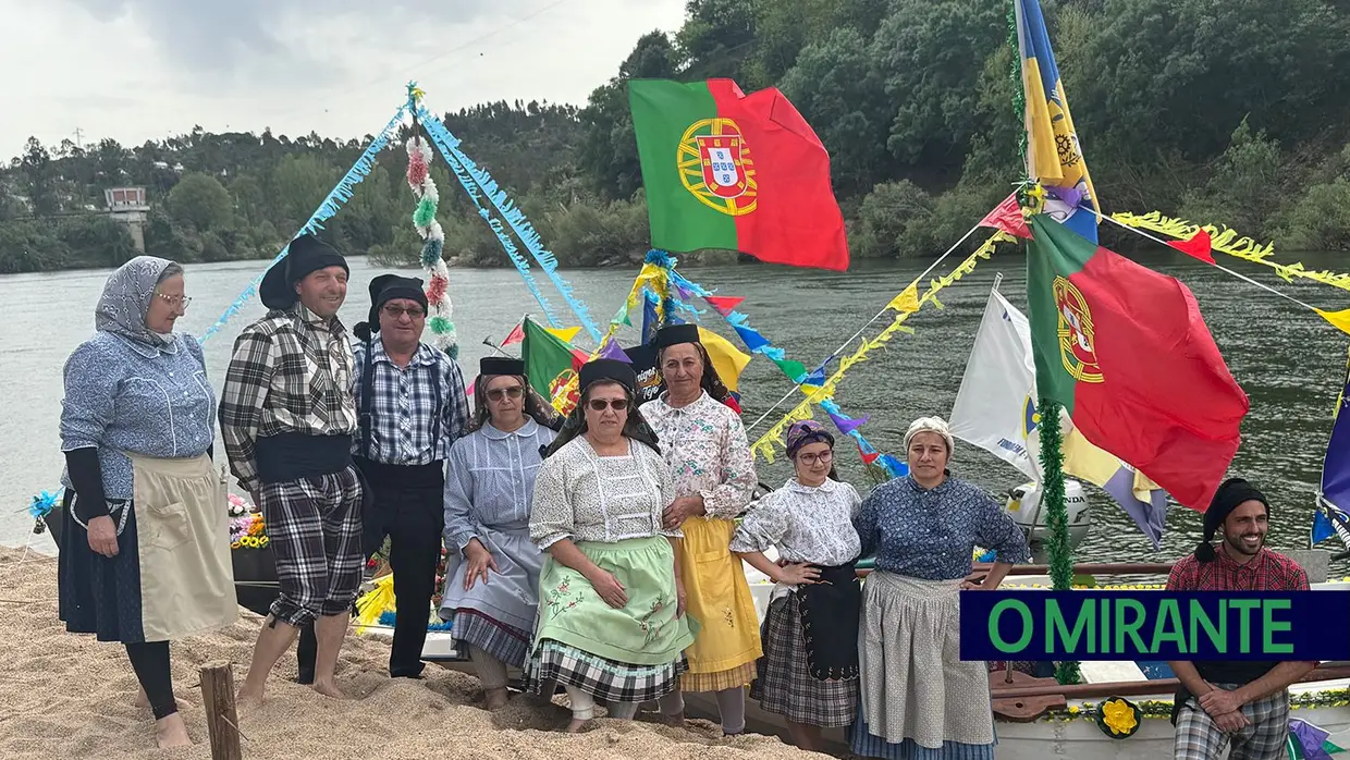 Tradição da bênção dos barcos cumpriu-se no feriado de Constância