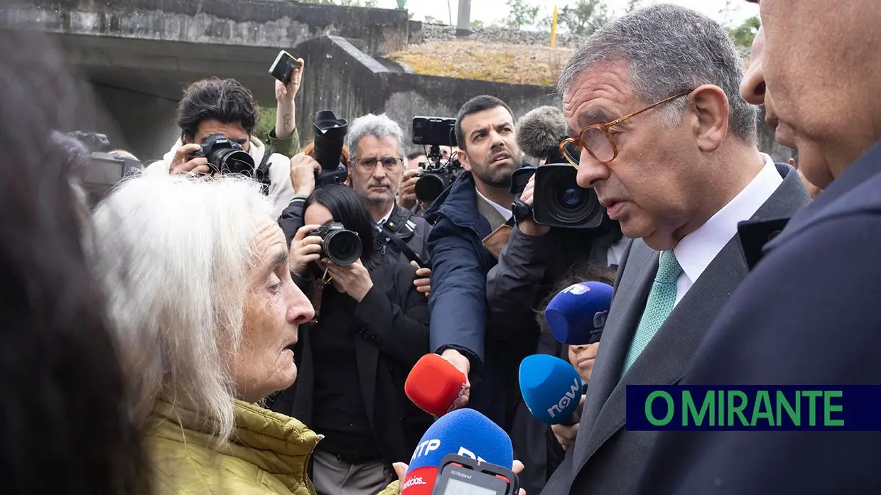 Presidente da República acompanha situação de famílias afectadas pelas tempestades em Ourém