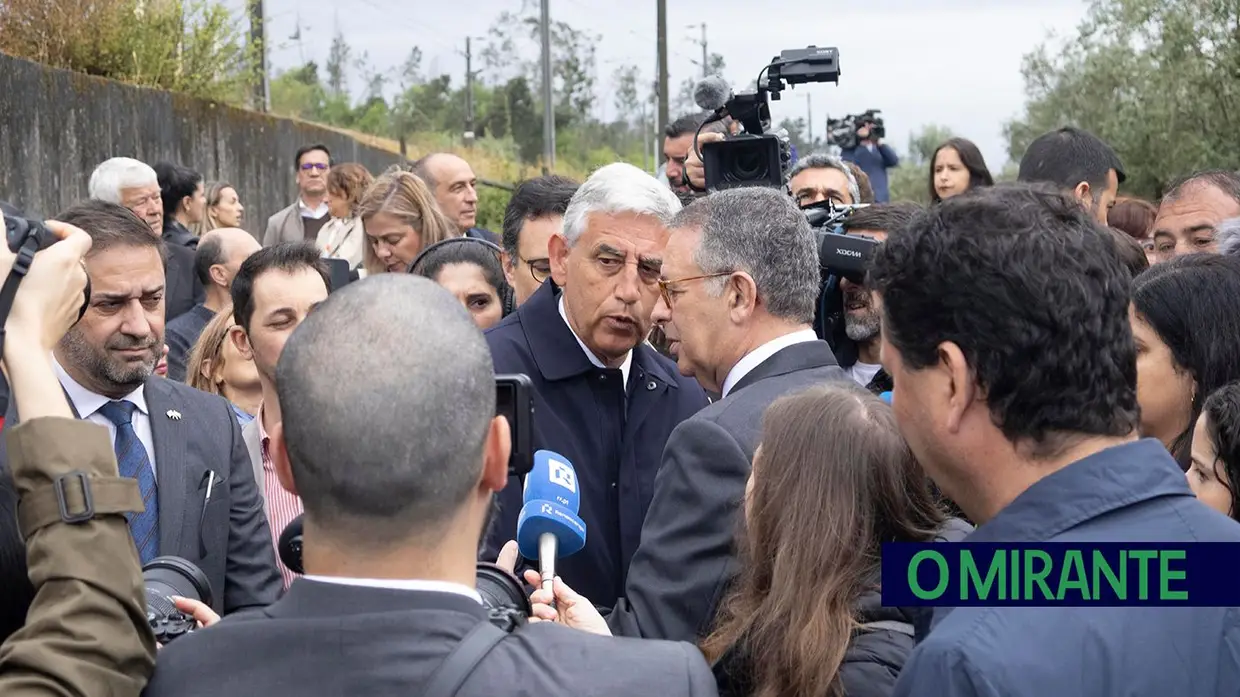 Presidente da República acompanha situação de famílias afectadas pelas tempestades em Ourém