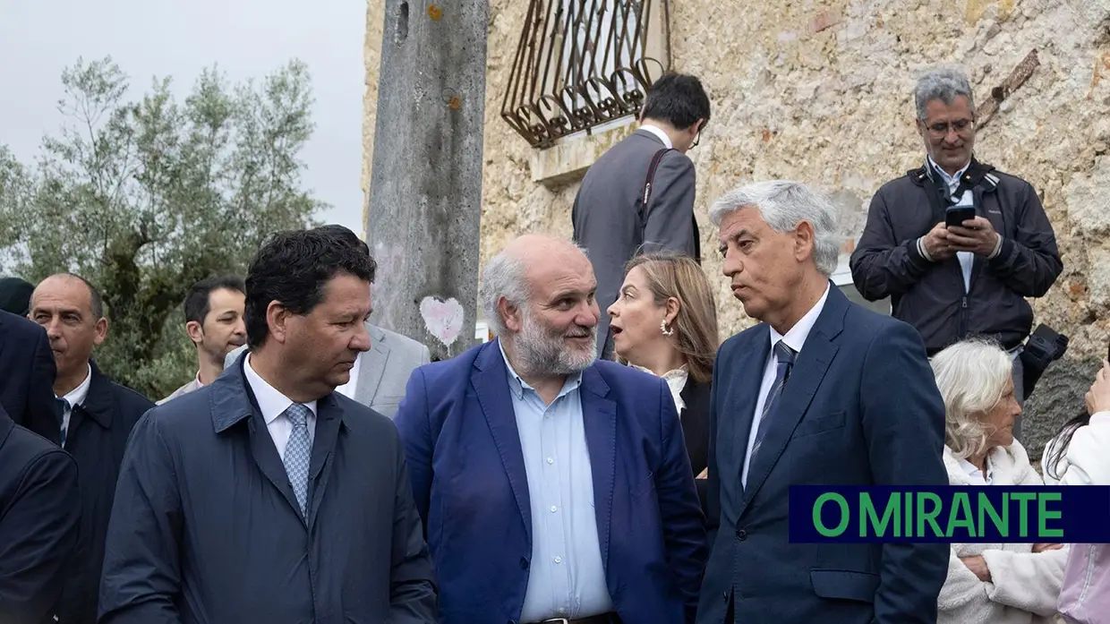 Presidente da República acompanha situação de famílias afectadas pelas tempestades em Ourém