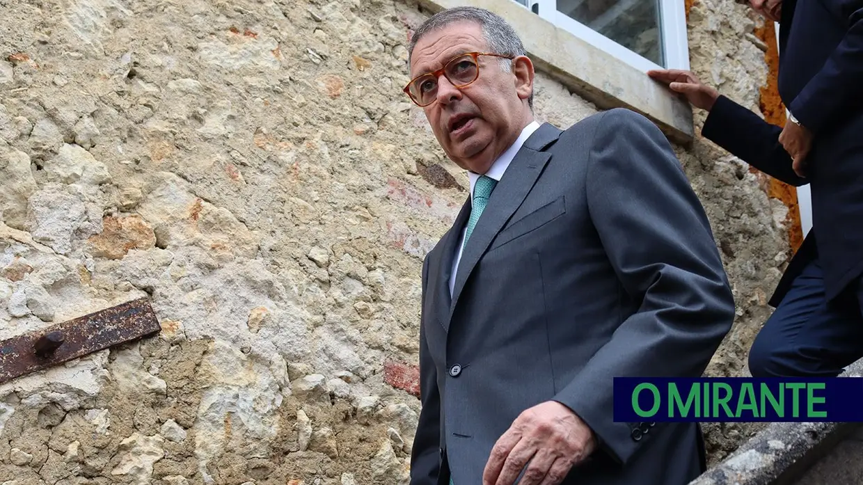 Presidente da República acompanha situação de famílias afectadas pelas tempestades em Ourém