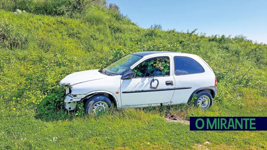 Um mal nunca vem só
