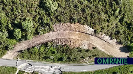 Estrada entre Valbom e Vila da Marmeleira reaberta a veículos ligeiros