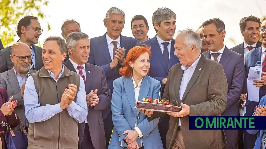 Parabéns à ministra, mas faltou acender a vela