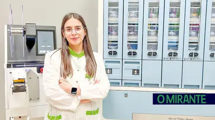 Sofia Barreto dirige a Preparação Individualizada da Medicação (PIM) na Farmácia Barreto do Carmo