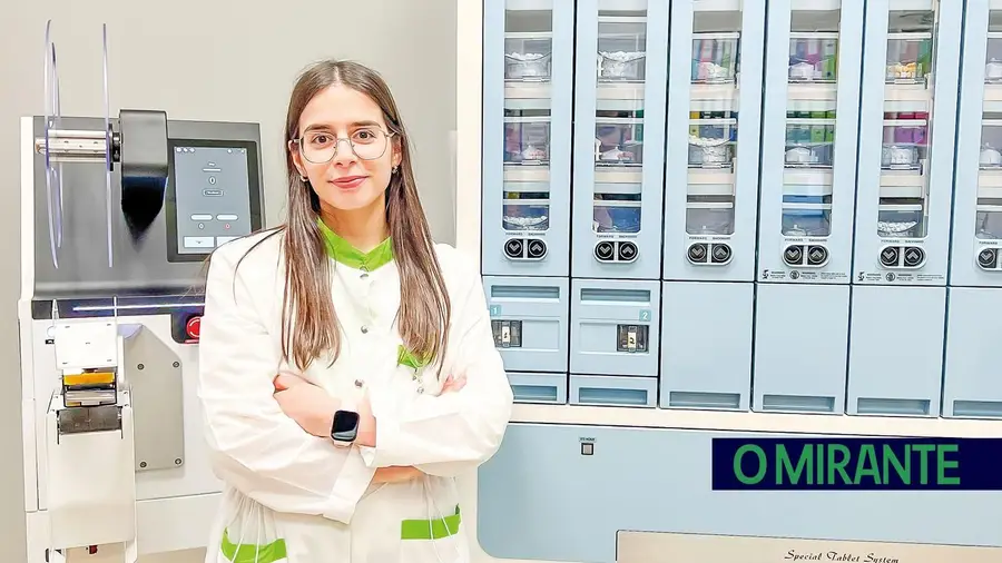 Sofia Barreto dirige a Preparação Individualizada da Medicação (PIM) na Farmácia Barreto do Carmo